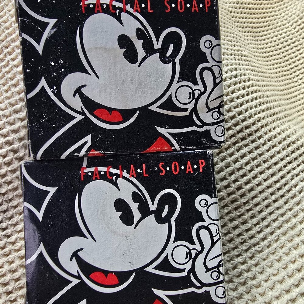 Vintage Disney Resorts Mickey Mouse 2 Bath Facial Soap Bars With Boxes NEW NWT.